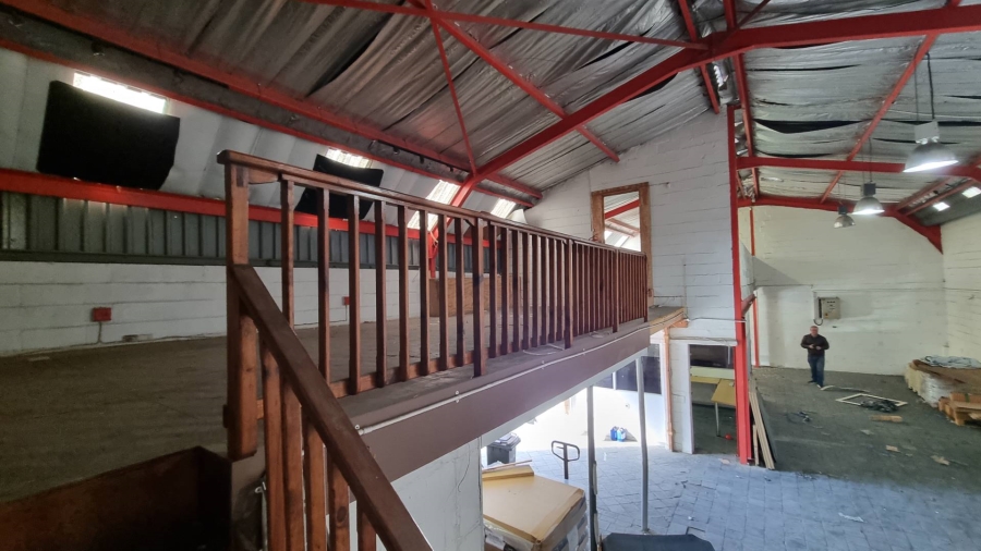 To Let Commercial Property for Rent in Woodstock Western Cape